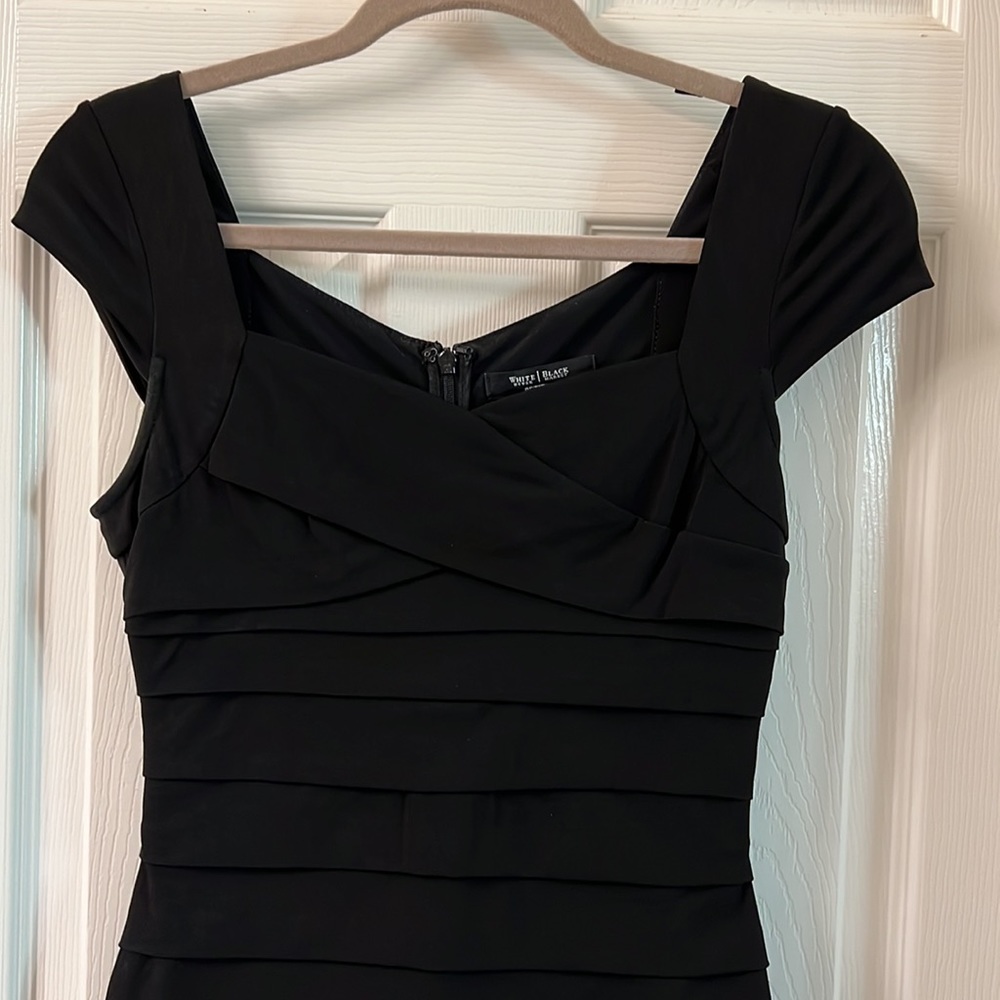 White House black market bandage dress - Picture 4 of 5